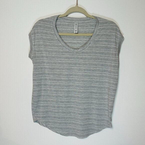 ATHLETA Cloudlight cap-sleeve t-shirt size XS - Picture 2 of 4